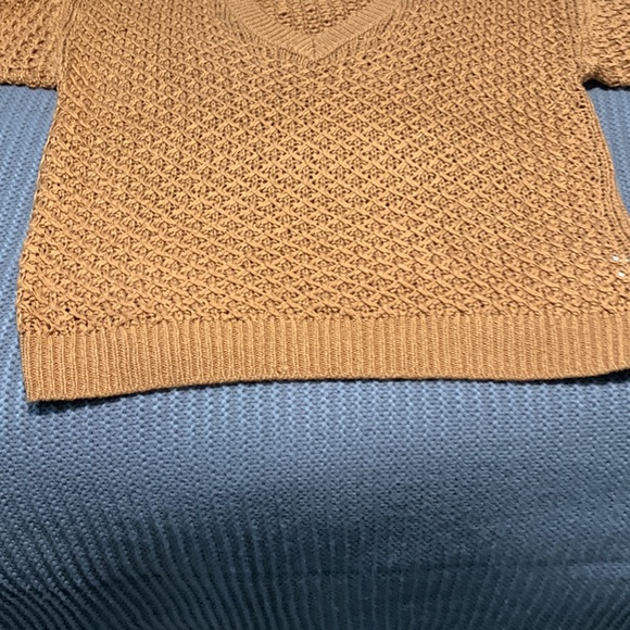 Rust colored short sleeve knit sweater - Picture 4 of 7